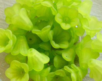 Trombita virág 10mmx14mm - almazöld