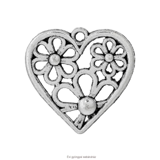 Virágos szív fityegő - ezüst